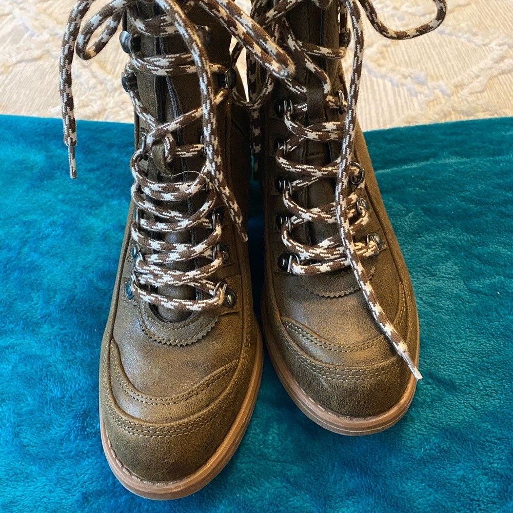 Carlos Santana Hiking Combat boots